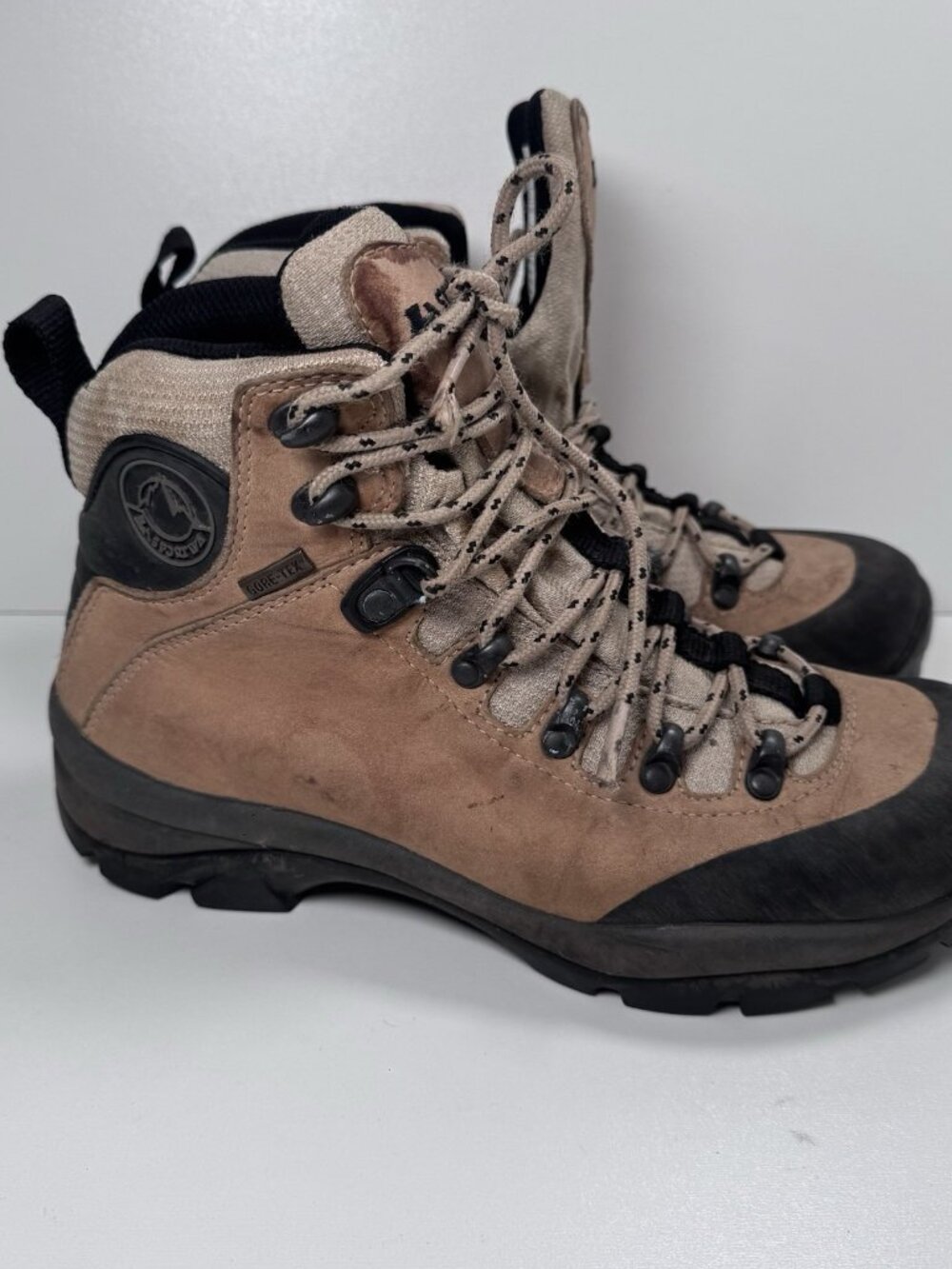 Women's La Sportiva Thunder GTX Beige Leather Waterproof Hiking Boots 6.5 37.5